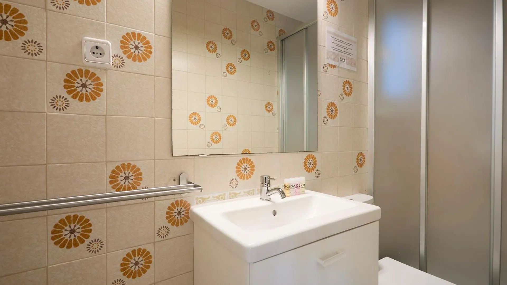 73Cop1034 - Spacious Apartment With Terrace Barcelone